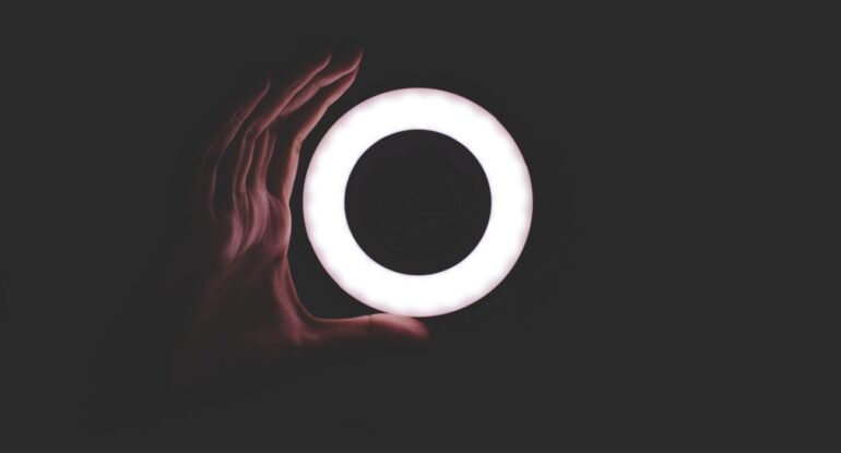 unsplash_photo-1478826160983-e6db8c7d537a unsplash_photo-1478826160983-e6db8c7d537a